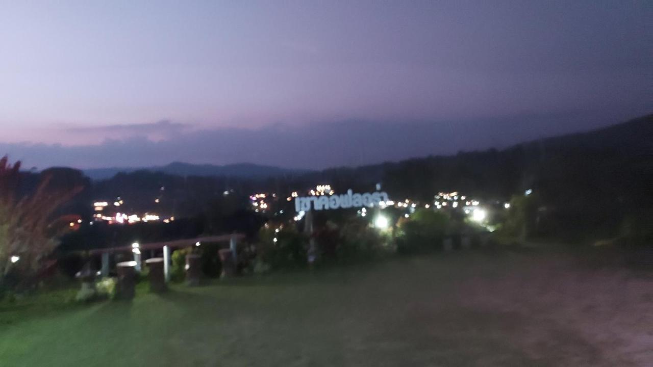 Hotel Khao Kho Flora Exterior foto