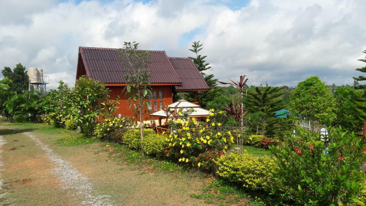Hotel Khao Kho Flora Exterior foto